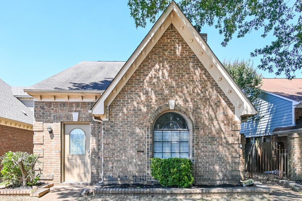 Foto principal - 8328 Twin Rivers Dr