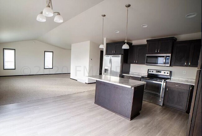 Building Photo - 4213 14th Ave S