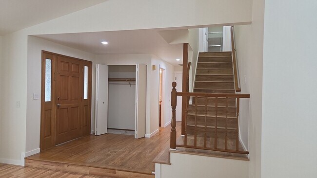 Foto del edificio - 10242 Ashley Cir NW