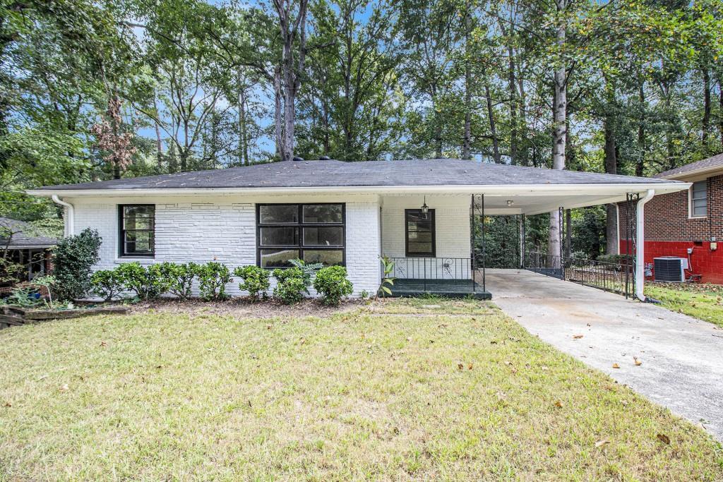 Foto principal - 2550 Graywall St