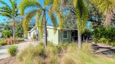 Building Photo - 675 Clearwater Largo Rd S