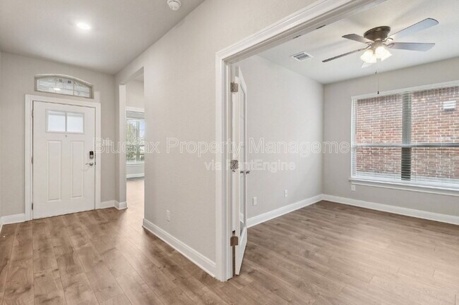 Foto del edificio - 9226 King Valley