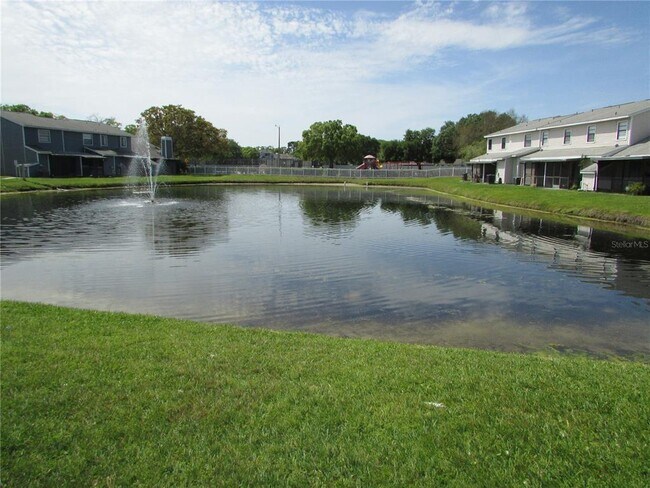 Foto del edificio - 5323 Ladywell Ct