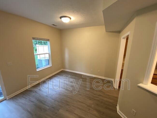 Foto del edificio - 4314 Milhaven Dr