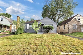 Building Photo - 1717 E Frankfort St