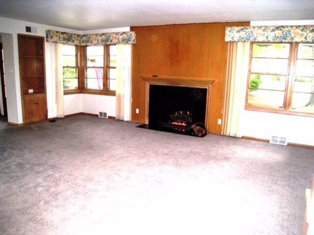 Building Photo - 6245 Moraine Ave
