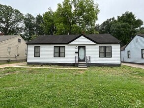 Building Photo - 3587 Fairmont Ave