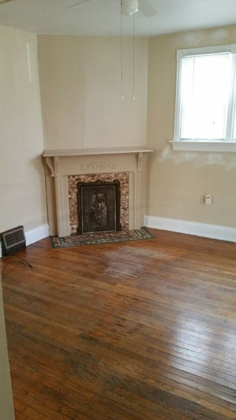 Primary Photo - 1525 Washington Ave SE