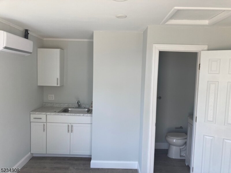 Foto del edificio - 189 Mantoloking Rd