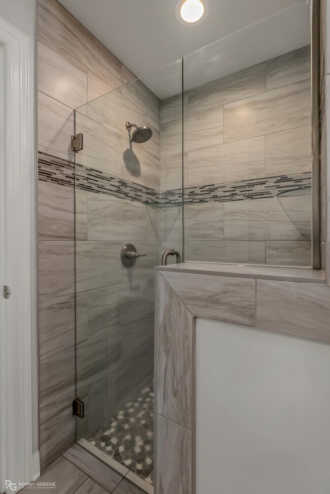 Foto del edificio - 1141 Green Wood Cir