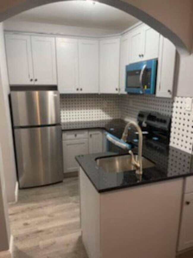 Foto del edificio - 86-42-86131 131st St