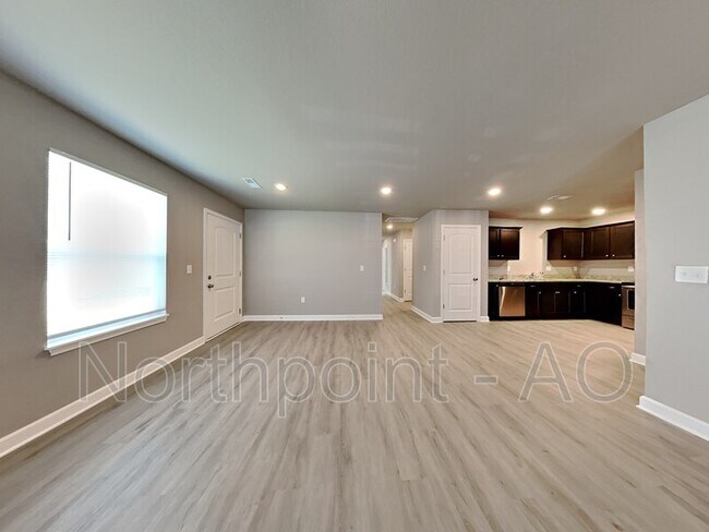 Foto del edificio - 200 SW Rose St