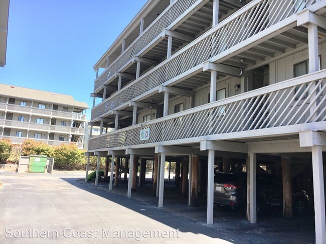 Building Photo - 9621 Shore Dr