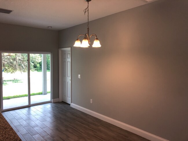 Foto del edificio - 1125 Nelson Meadow Ln