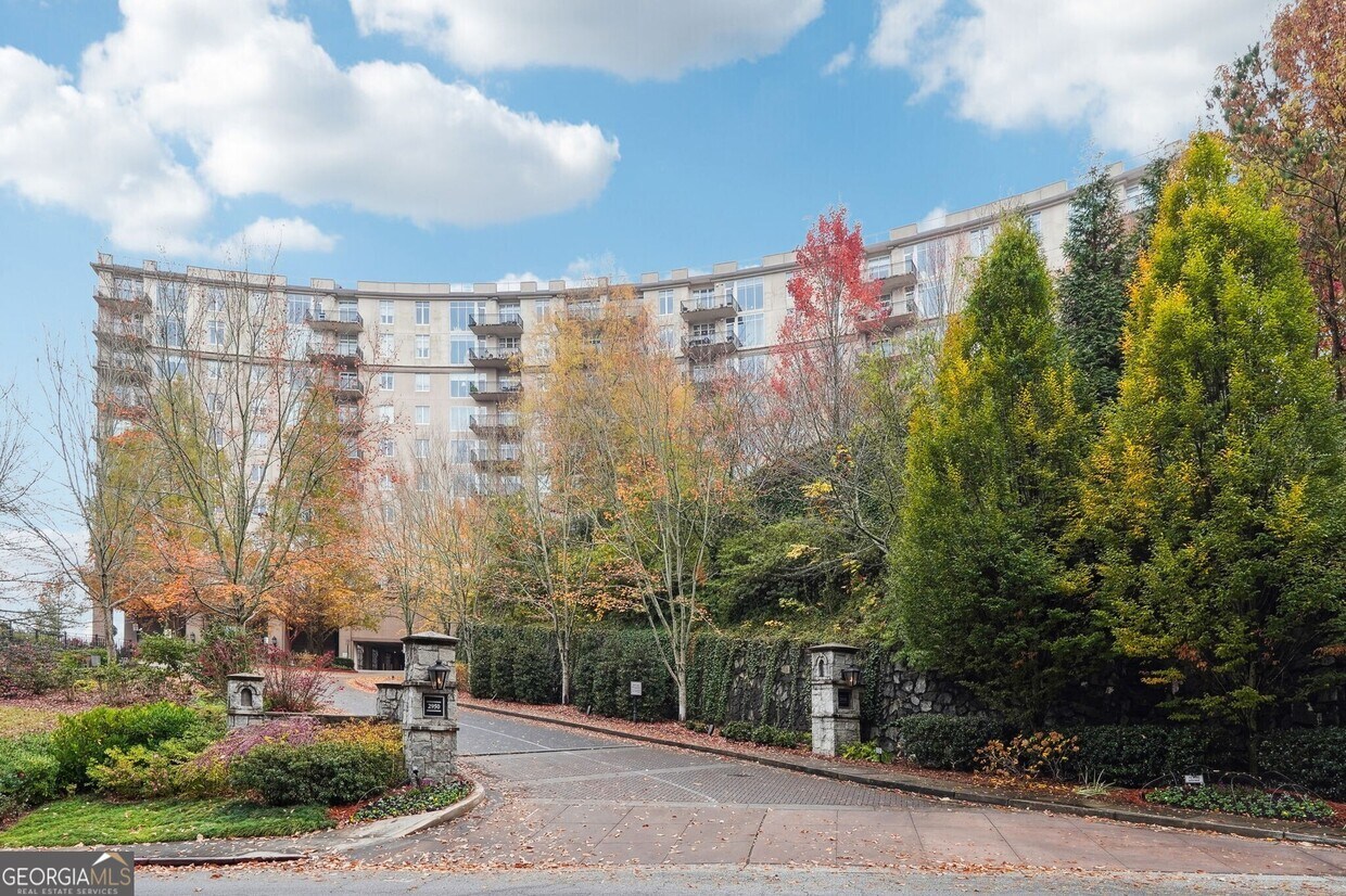 Foto principal - 2950 Mt Wilkinson Pkwy SE