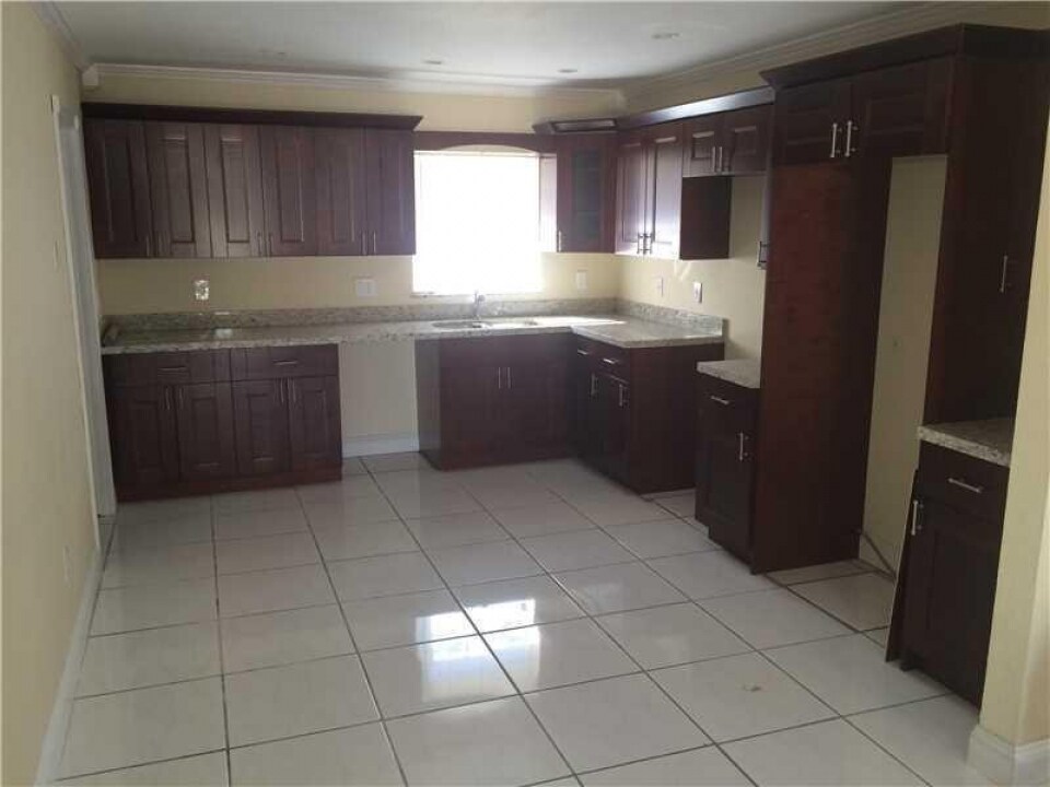 Foto del edificio - 1900 SW 95th Terrace