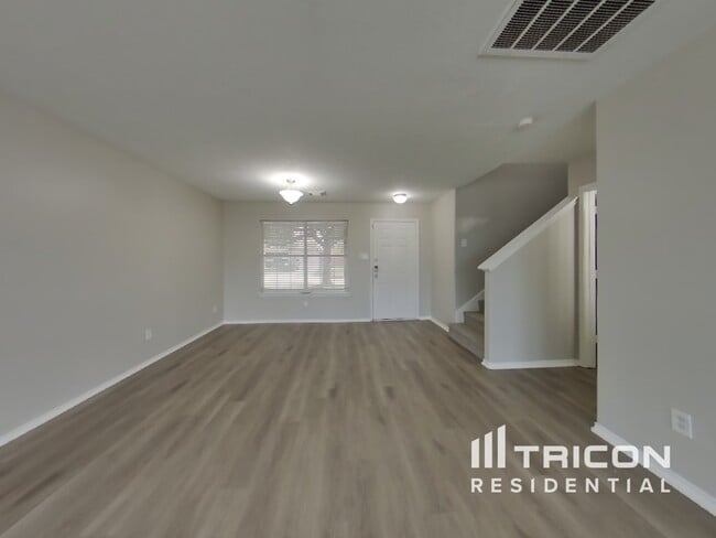 Building Photo - 20811 Mossy Hill Ln