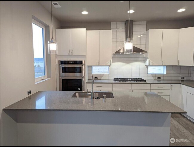 Foto del edificio - 13724 NE 97th St