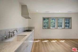Building Photo - 3132 Belden Dr
