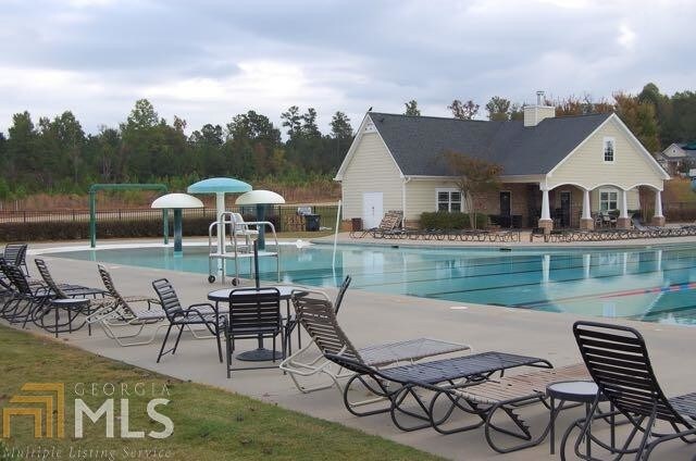 Building Photo - 752 Ivy Brook Way