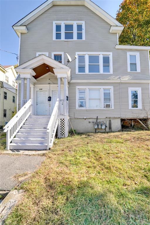 Primary Photo - 146 Plaza Ave