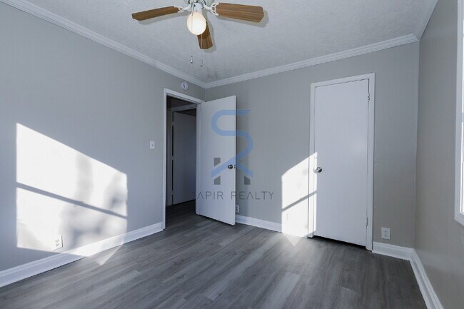 Foto del edificio - City Living Made Easy – 2BR in Vibrant Peoplestown