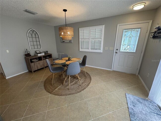 Building Photo - 16879 SE 94th Sunnybrook Cir
