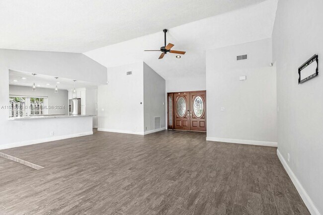 Building Photo - 12001 Flicker Way