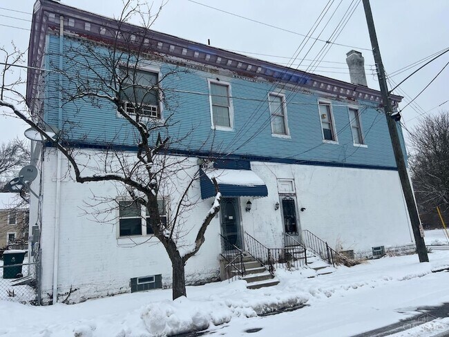 Foto del edificio - 4401 Station Ave