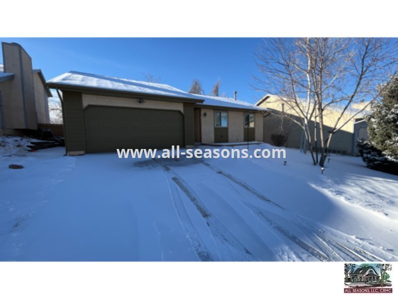 5111 Solar Ridge Dr, Colorado Springs, CO 80917 House Rental in
