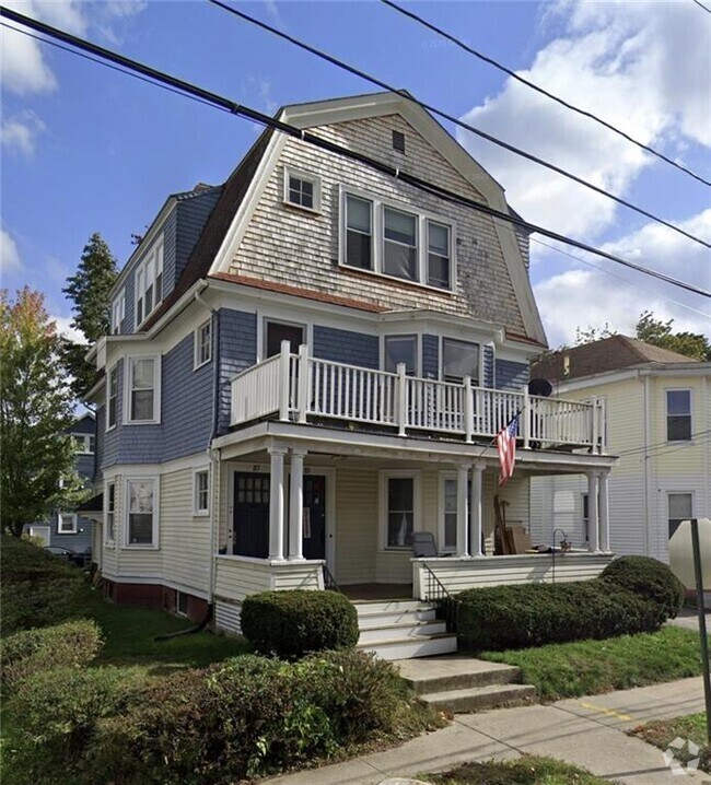 Building Photo - 85 Radcliffe Ave
