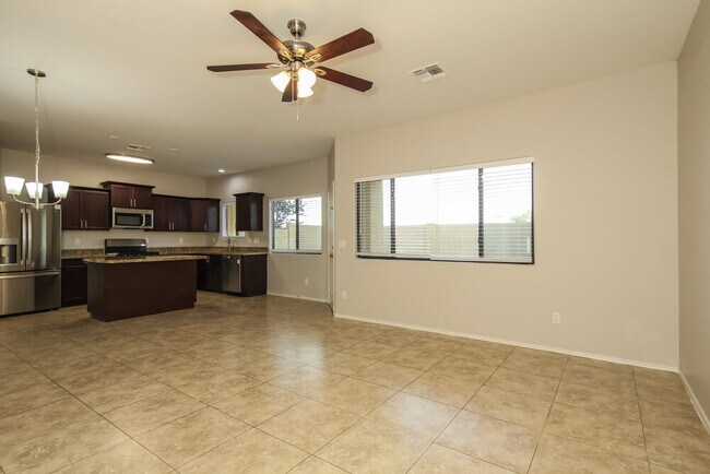 Foto del edificio - 4855 S 4th Ave