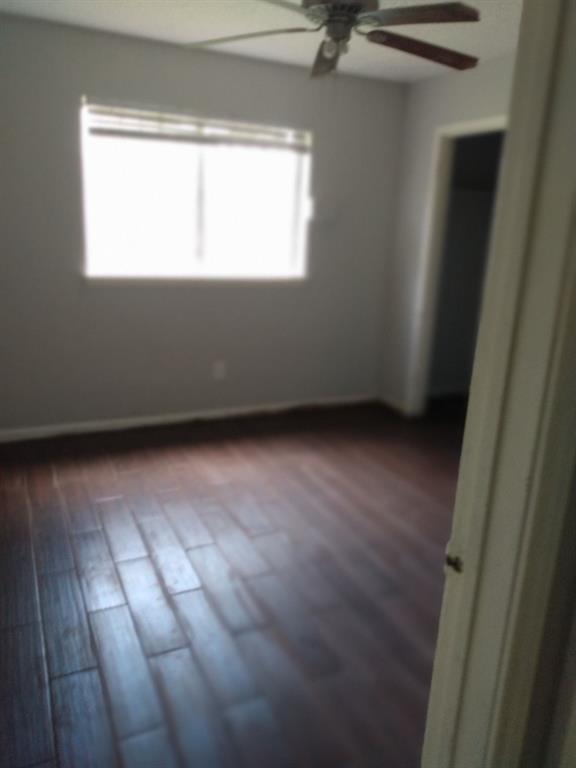 Building Photo - 15862 Alger Dr