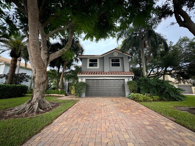 Building Photo - 10366 Buena Ventura Dr