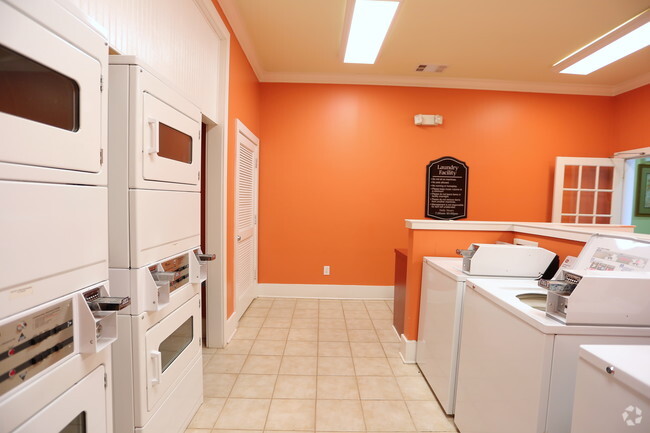 Interior Photo - Creekside Vista