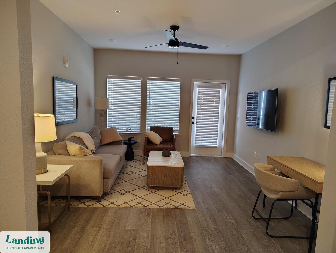 Foto principal - 120 NW 148th Terrace