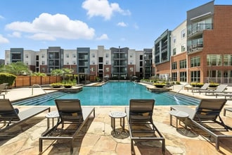 Building Photo - Anatole at the Pines