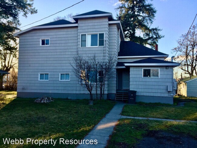 Building Photo - 1515 SE Court Pl