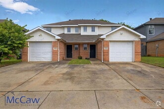 Building Photo - 1321 Village Garden Dr