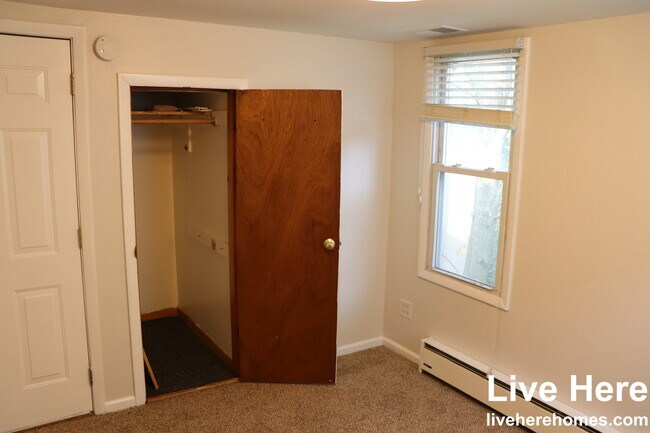 Foto del edificio - 4825 N Oakley Ave