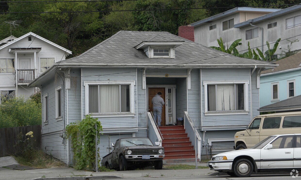 Foto del edificio - 2216 14th Ave
