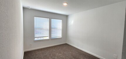Building Photo - 4031 Pierce Pl Ln