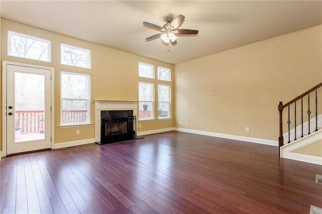 Foto del edificio - 2290 Copper Trail Ln NE