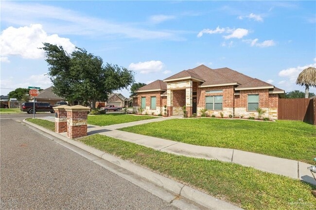 Building Photo - 18 Dalobo Blvd