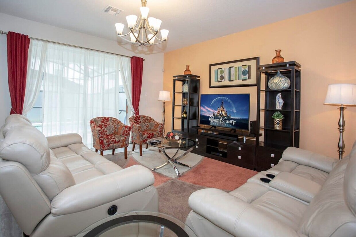 Foto principal - 4710 Sleepy Hollow Dr