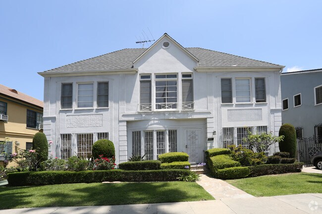 Building Photo - 442-444 S Palm Dr