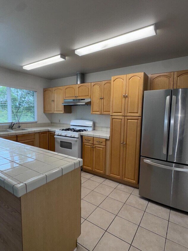 Foto principal - 4790 Sand Canyon Rd