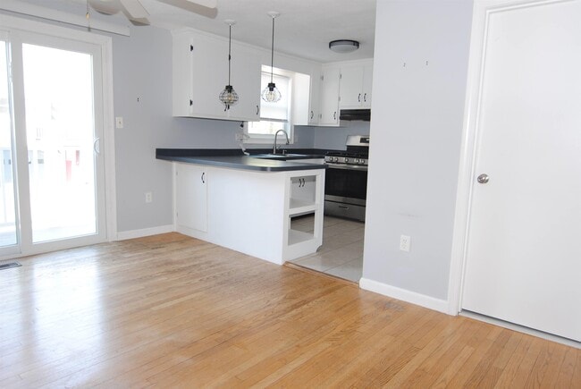 Building Photo - 39 Bluestone Dr