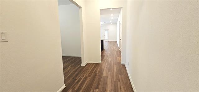 Foto del edificio - 603 Charity Dr