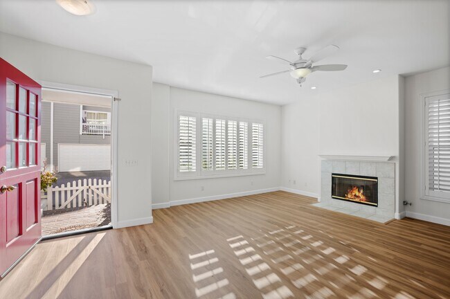 Foto del edificio - 428 E Bay Ave